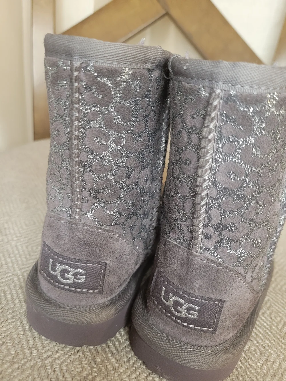 UGG Glitter Leopard-Pattern Short Boots in Gray